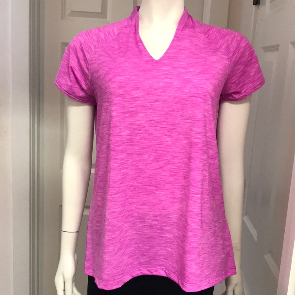 Under Armour Golf/Athletic/Athleisure Top, NWT!